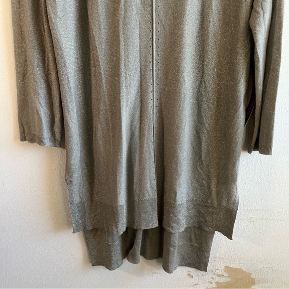 Simon Chang Sweater Silvery Gray Metallic Lightweight Tunic High-Low Knit XL NWT - Picture 6 of 12